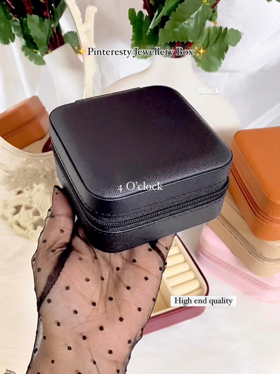 Small Jewelry Organisers